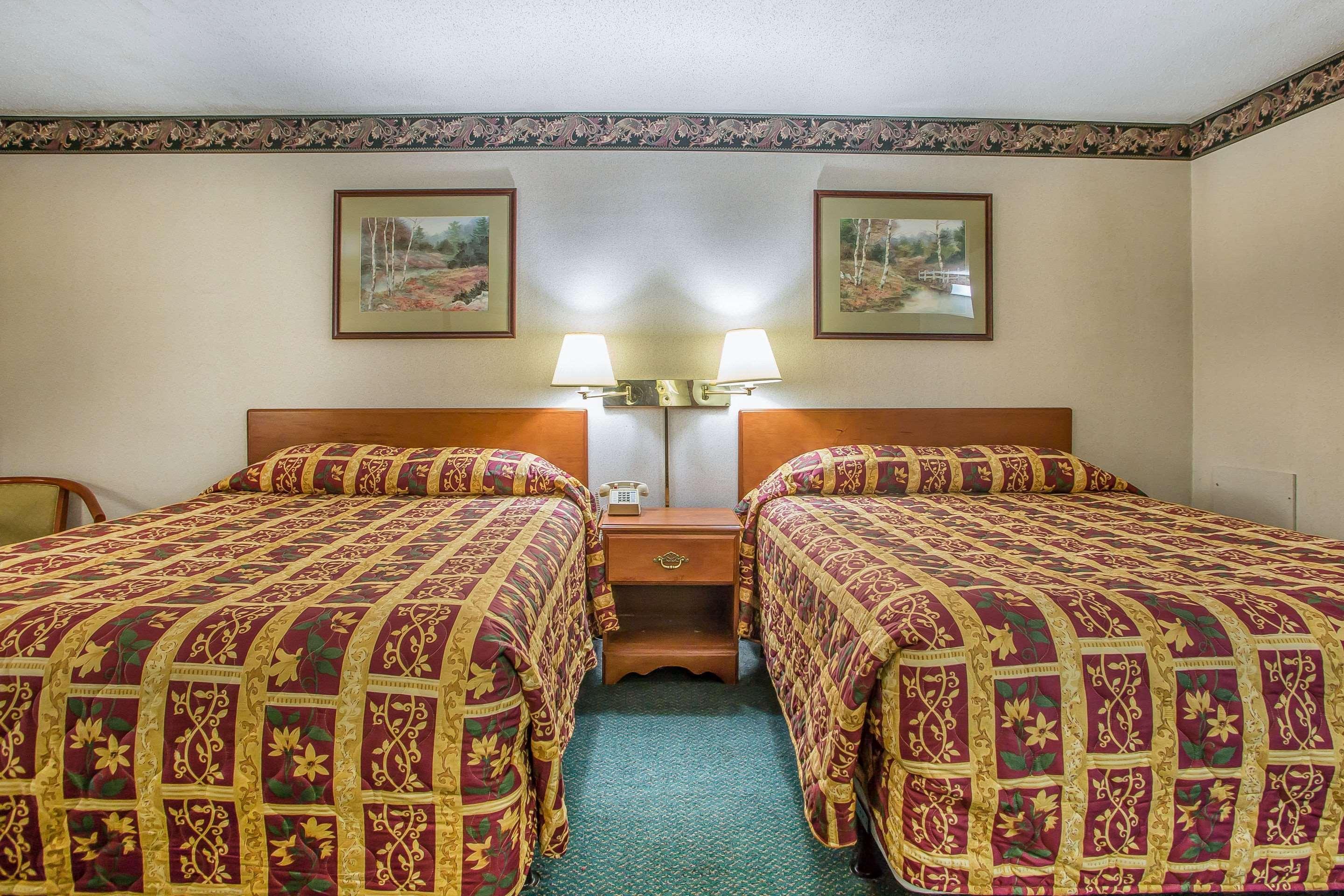 Rodeway Inn Bedford Kültér fotó